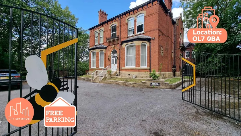 Sleeps 20 Stunning Ashton Mansion - Image 1