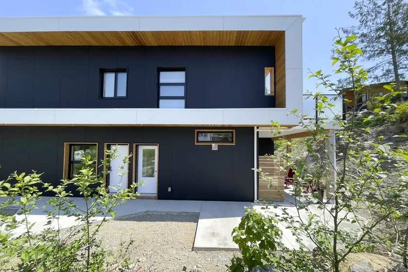 Aurelia Guest Suite and Sauna - Image 1