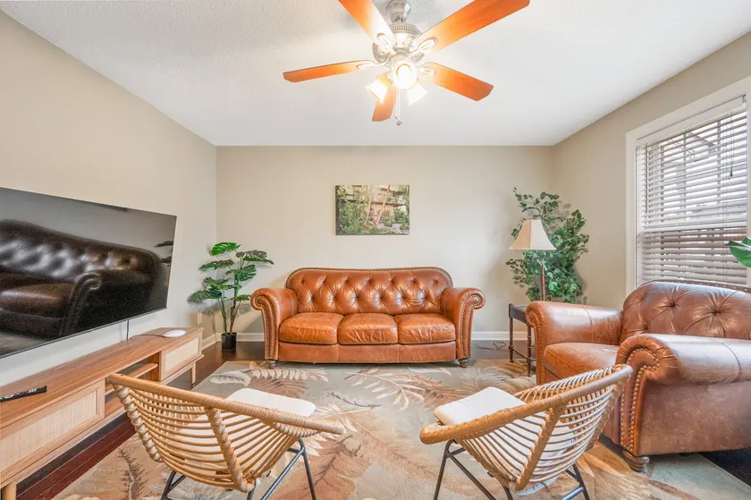 Hemingway’s Hideaway | 2BR w/ King + Pvt Patio - Image 1