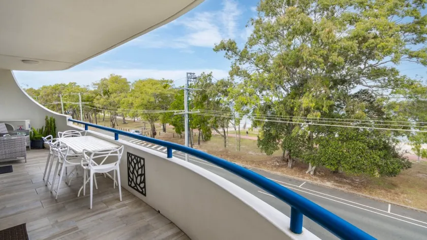 Executive Unit In The Treetops - Image 1