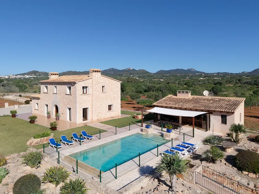 Finca Sa Pletassa, 8 pax wifi pool garden BBQ - Image 1