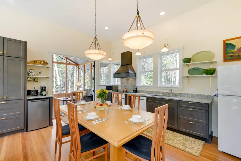 Stunning Seal Cove Home Near Acadia National Park! - Image 1