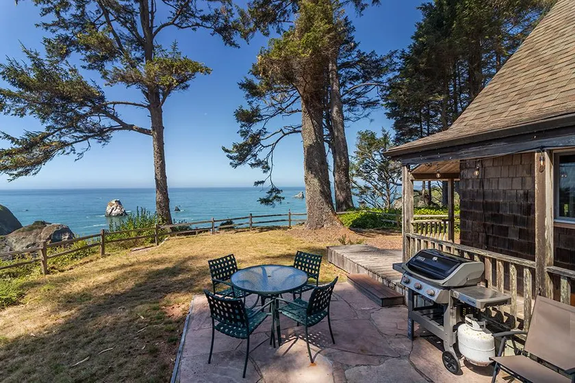 Abalone Cabin - Charming retreat w/ ocean views! - Image 1