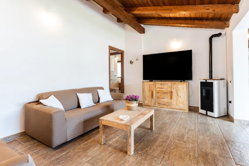 Villa \"Harmony\" avec terrasse privée, Wi-Fi et climatisation - Image 1