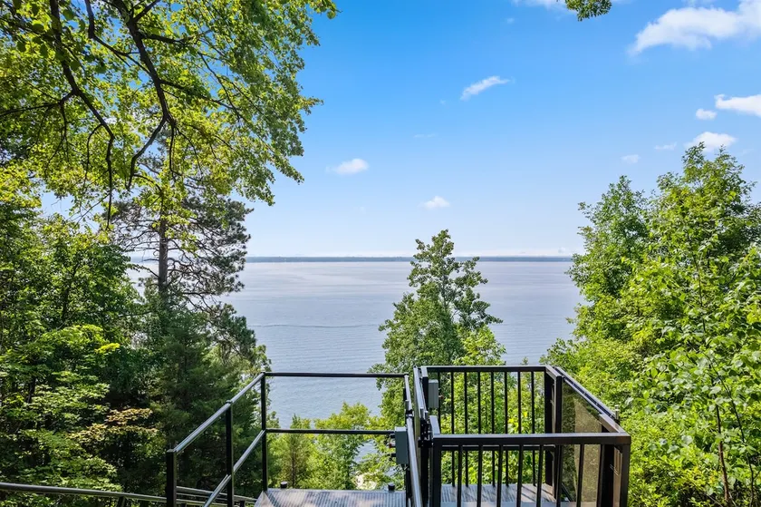 Tram to Water | Hot Tub | Stunning Gull Lake Views - Image 1