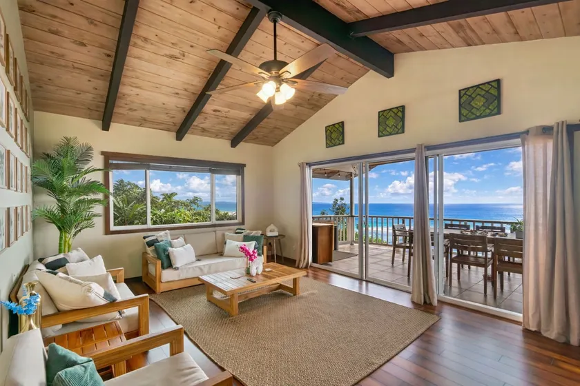 Hot tub, 180* Ocean view Hilltop, Gym, H4 - Image 1