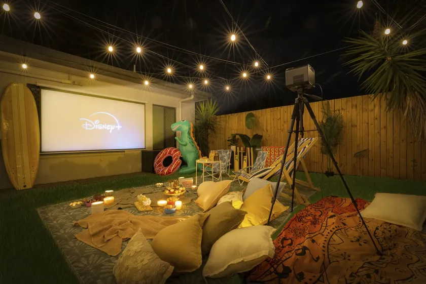 Outdoor Cinema, Jumping castle, Gym, Games Room - Image 1