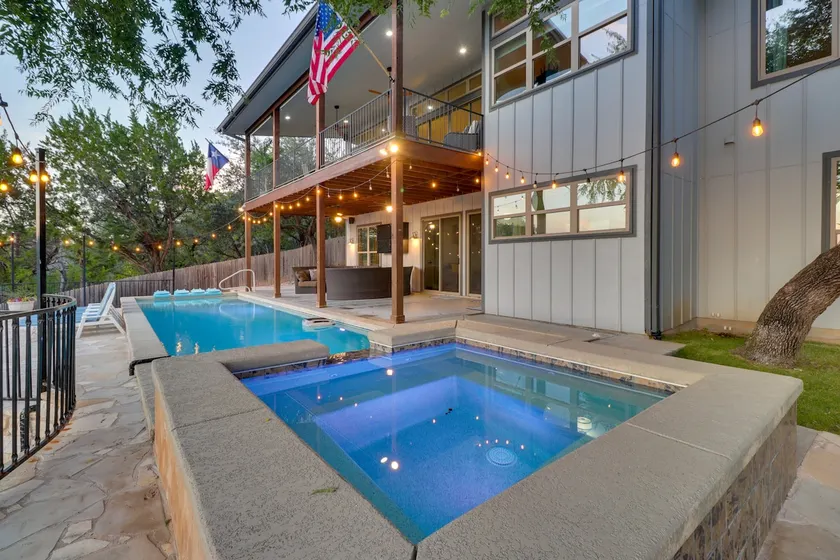 Lake Travis House w/ Private Dock, Pool & Hot Tub! - Image 1