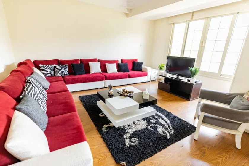 Hibiscus Haven Suite - Image 1