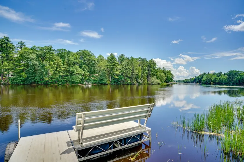 Private Hot Tub: Riverfront Escape in Shawano - Image 1
