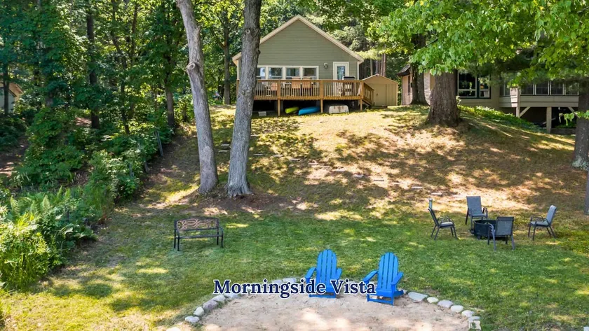 Morningside Vista Lake House-Idyllic Lakefront Home Dog-Friendly - Image 1