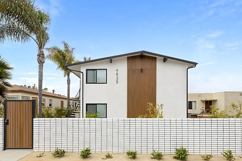 Newly Renovated in OB - Steps to Sand & Surf - Image 1