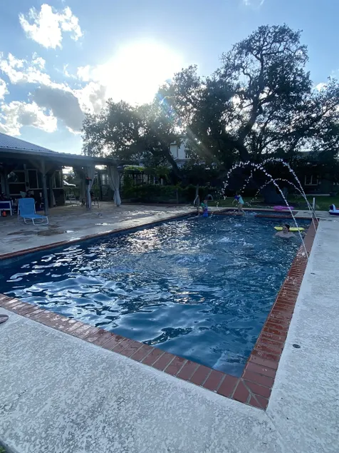 Happy Trails Cowboy Cabin HOT TUB POOL on 12 ac - Image 1