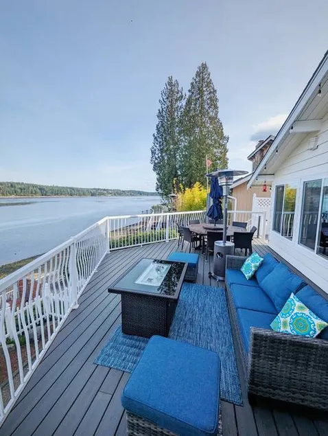Waterfront Home with Hot Tub and Private Beach - Image 1