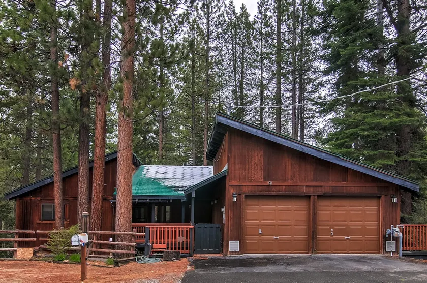Bear Haus - Fur babies welcome - Image 1