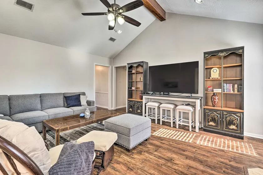 Vacation Rental Home Near College Station - Image 1