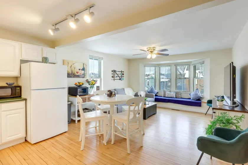 Cozy Delafield Apartment - Walk to Lake! - Image 1