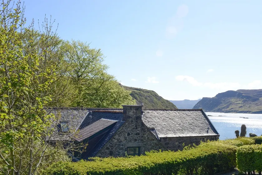 The Malt House, Portree - Image 1