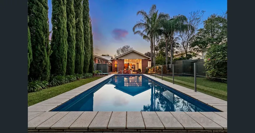 Oasis - Luxe living, with pool / walk to cafes - Image 1