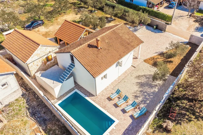 MY DALMATIA - Holiday home Barba with private heated pool - Image 1