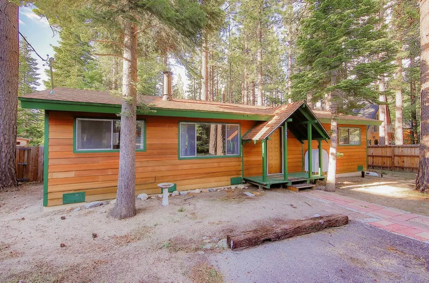 Whispering Pines Cabin - Family and pet Friendly Abode - Image 1