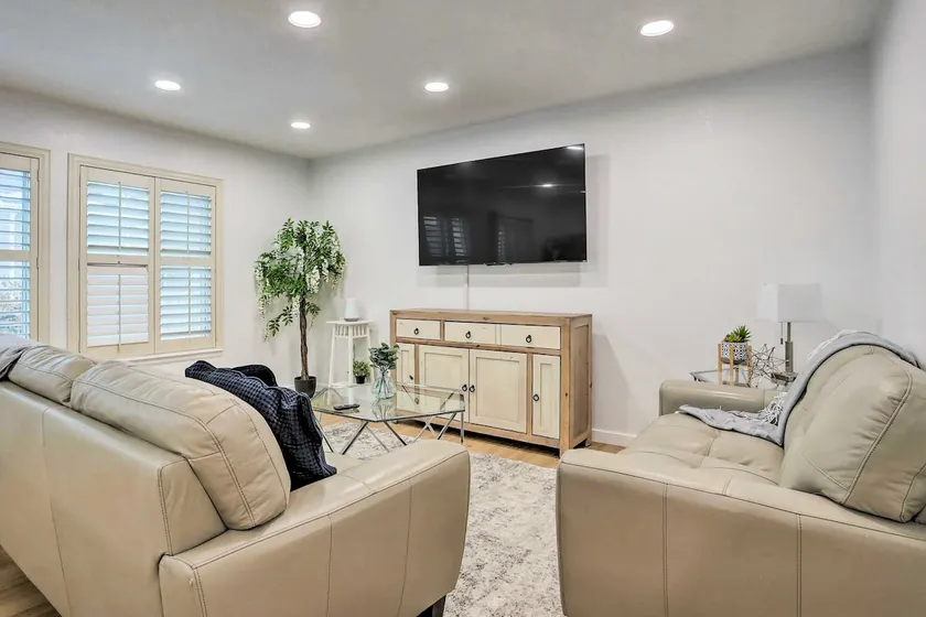 13 Mi to Dtwn Denver: Northglenn Townhome w/ Patio - Image 1