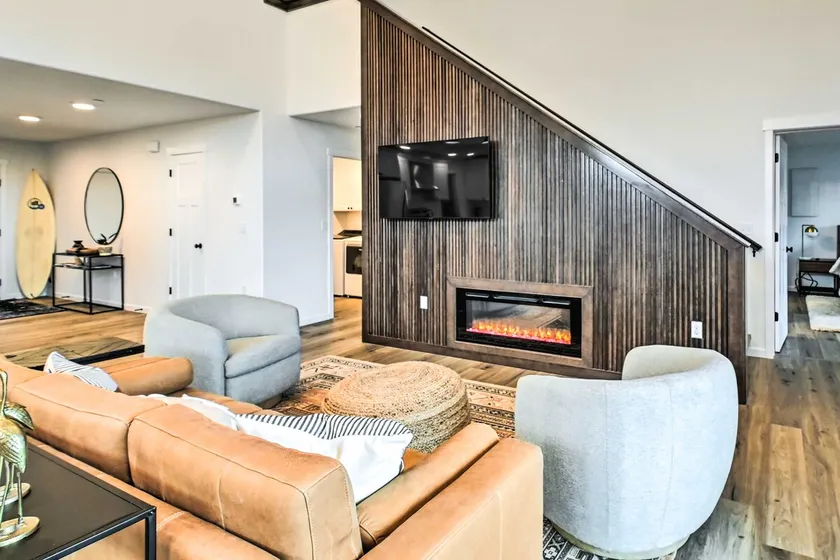 Modern Ocean Shores Getaway with Dock! - Image 1