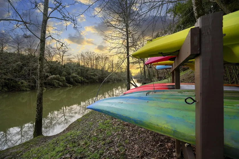 Mt Fork Riverfront Tri-Level 3 Bedroom with Hot Tub, Game Room and Kayaks - Image 1