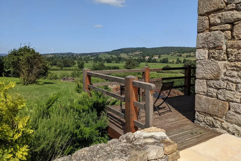 Large gîte with pool in peaceful Burgundy - Image 1