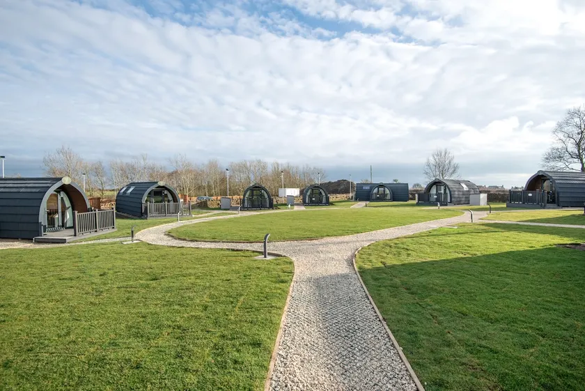 Glamping Pod w/ BBQ Area & Onsite Café - Image 1