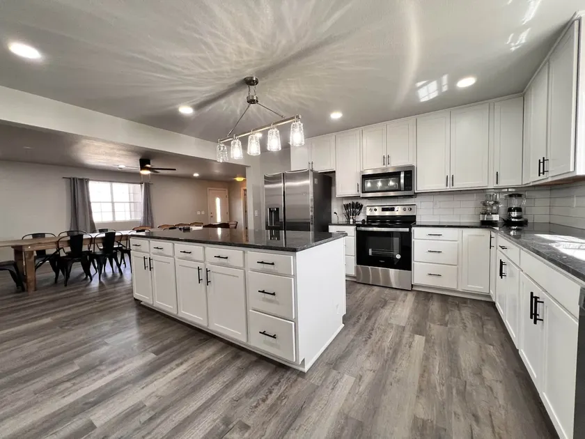 Texoma Bison Ranch - Sleeps 14 - Image 1