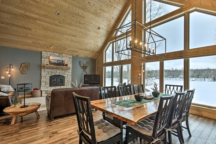 Lakefront Cottage in Iron River: 3 Mi to Skiing! - Image 1