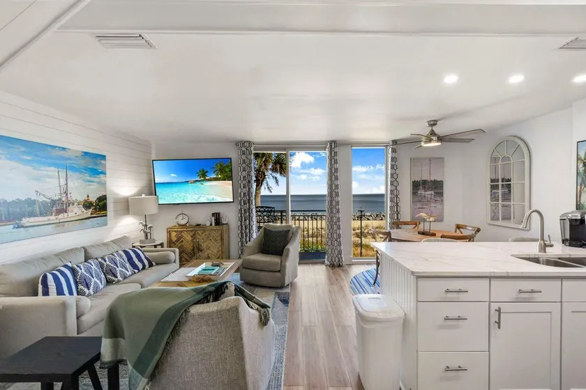 Villa 129 - Beautiful oceanfront condo with gorgeo - Image 1