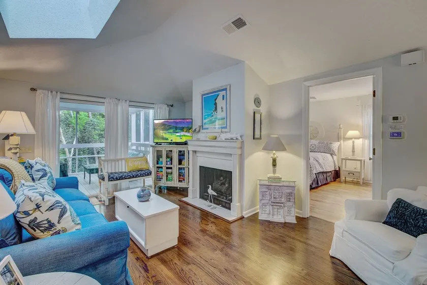 23 Sandcrab Court by Avantstay Private Home w/ Balcony & Grill! - Image 1