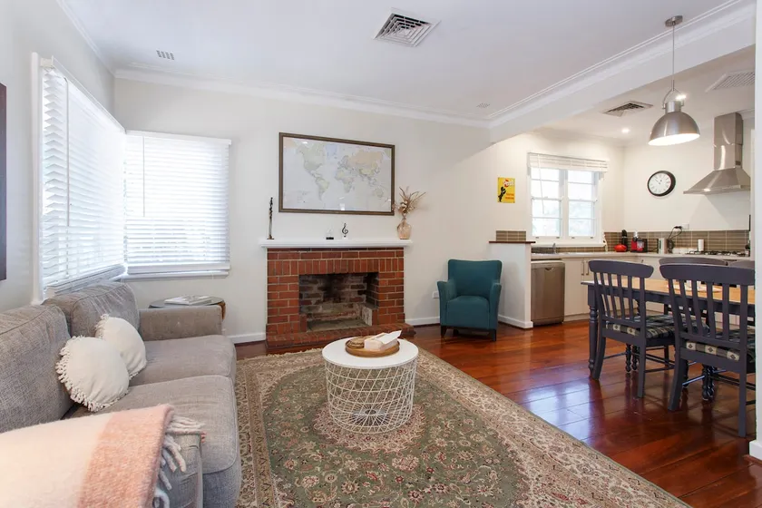 Home Away - 2 Bedroom Cottage - Image 1