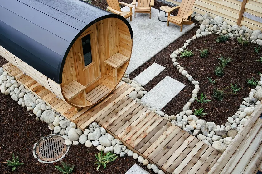 Eaglewood Guesthouse-Walking to shops, Sauna, EV - Image 1