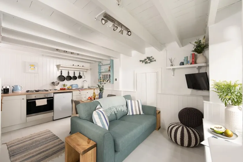 Newlyn Nookery - Image 1