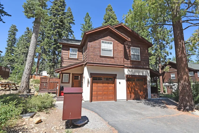 Sunny Woods Acres - Near Golf & Adventure Park - Image 1