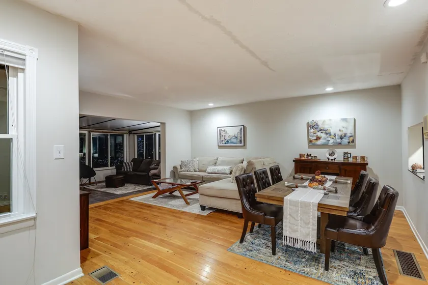 Cincinnati Home, Patio w/ Downtown Views! - Image 1