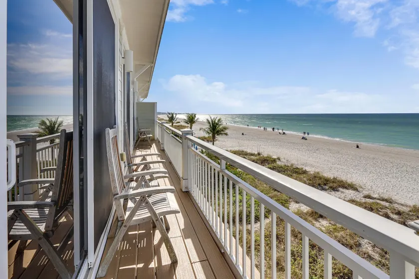 Storsegling Beach Inn 3 sovrum Beach Front Unit - Image 1