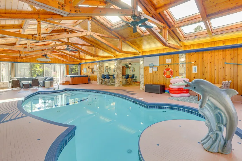 Vermilion River Home w/ Hot Tub & Private Dock! - Image 1