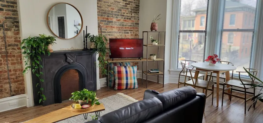 Ivy Loft - Image 1