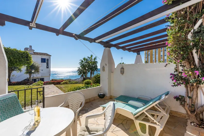Calahonda Beach - Image 1