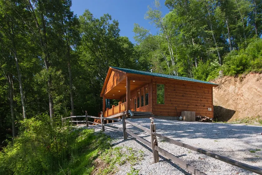 Born to Be Wild | Romantic Escape Near NOC - Image 1