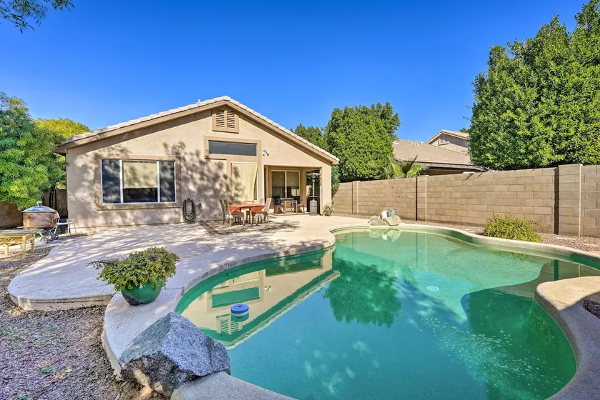 4 Mi to Peoria Sports Complex: Family Home w/ Pool - Image 1