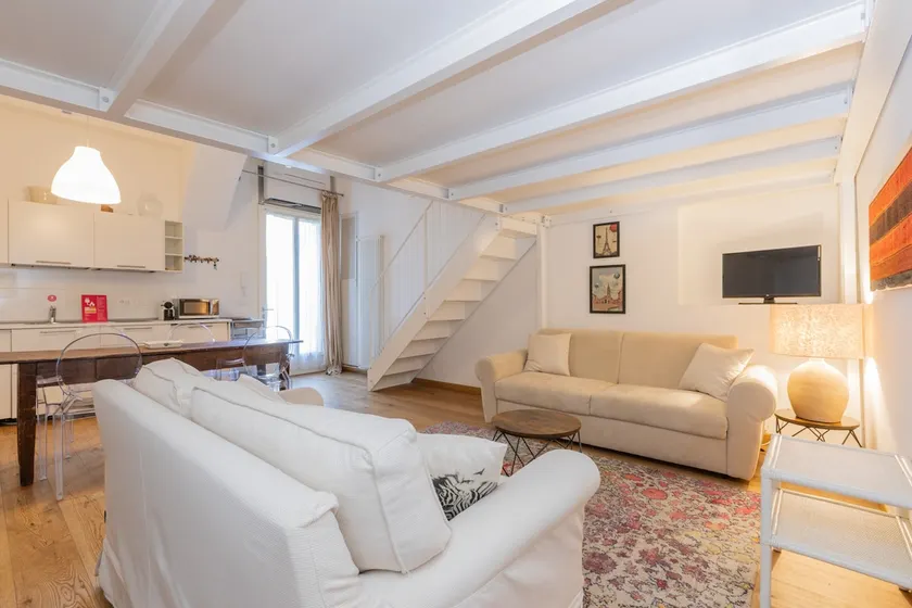 Charming Studio near Piazza Castello by Wonderful Italy - Image 1