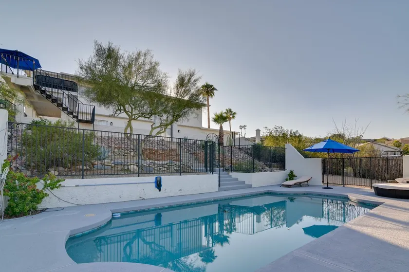 Mtn-View Snowbird Haven w/ Pool in Fountain Hills - Image 1