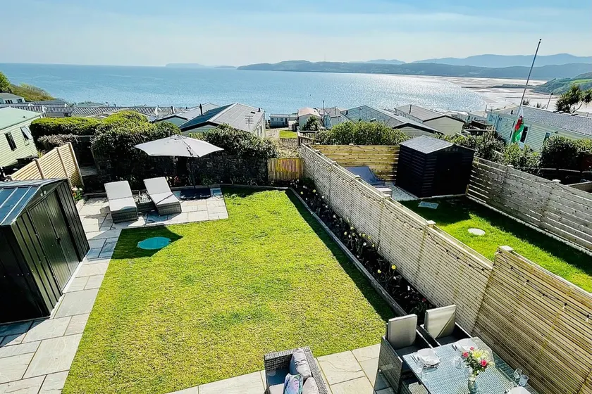 Silver Strand - Sea View Escape - Image 1