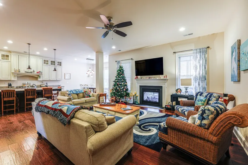 Shuttle to Beach: 'Shore Thing' Home in Ocean View - Image 1