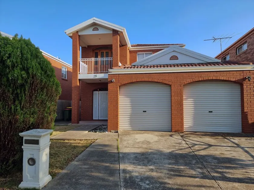 Rosie House-Spacious comfortable Home - Image 1